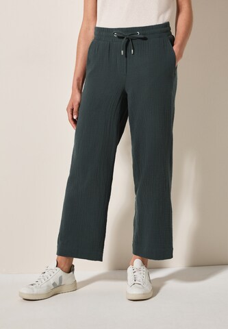 CECIL Loose fit Pants in Green: front