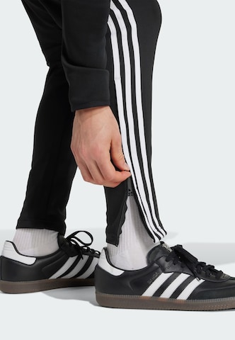 Coupe slim Pantalon de sport 'Tiro 25 Essentials' ADIDAS PERFORMANCE en noir