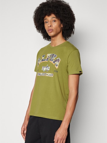 ALPHA INDUSTRIES Póló 'College' - zöld
