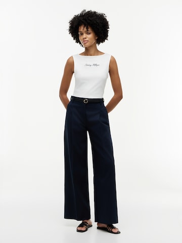 TOMMY HILFIGER Top – bílá