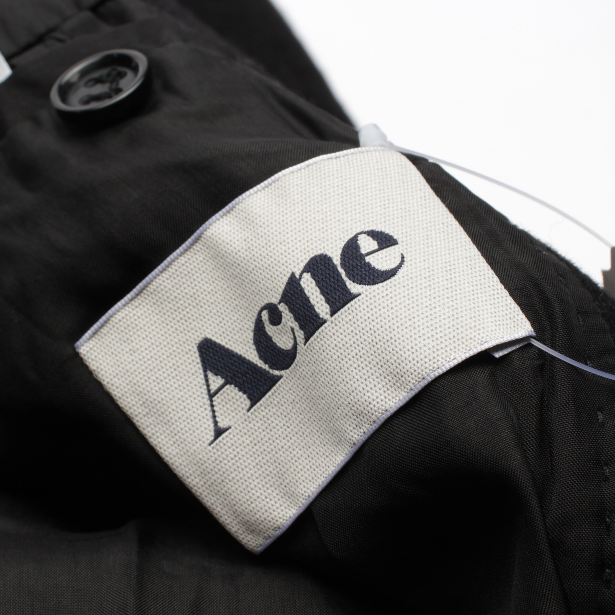 Acne Jacket & Coat in M in Black