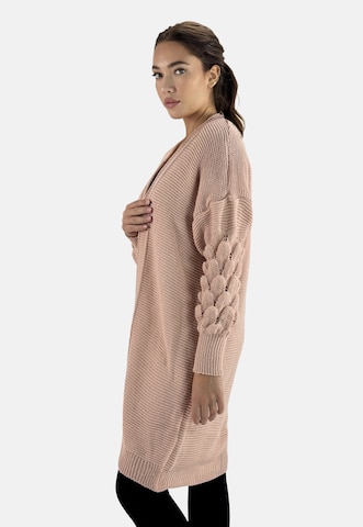 Cappotto in maglia di Elara in rosa