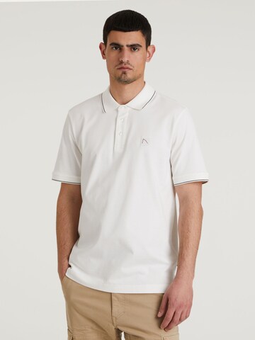 CHASIN' Shirt 'Jay' in White: front