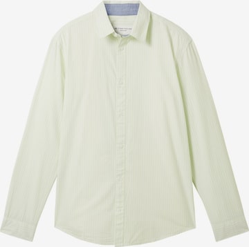 Chemise TOM TAILOR en vert : devant