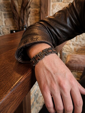 Holzwerk Armband 'ALLERSEE' in Bruin