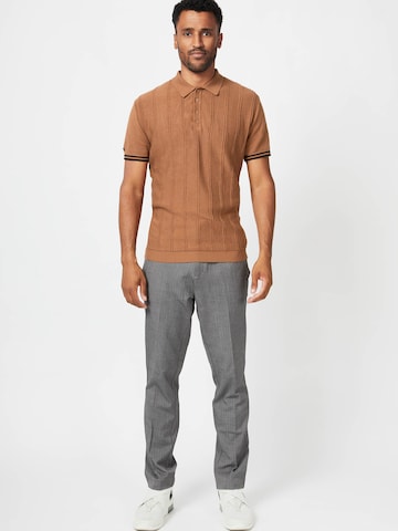 4funkyflavours - Ajuste regular Camisa 'Embrace The Grind' en marrón