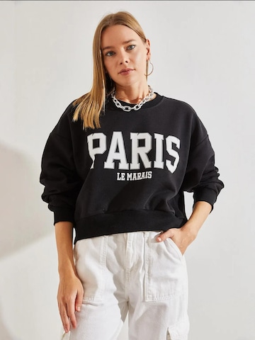 Felpa di Bianco Lucci in nero