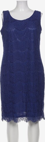 Vera Mont Dress in 4XL in Blue: front