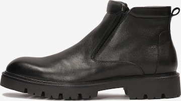 Kazar Boots σε μαύρο: μπροστά