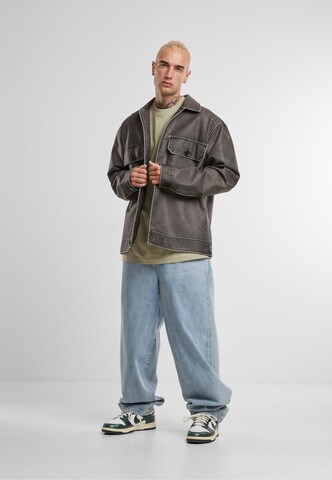 Urban Classics Shirt in Grau