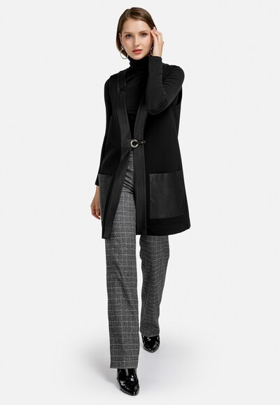HELMIDGE Vest in Black, View model