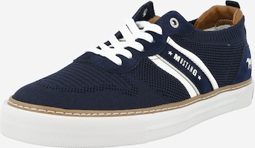 MUSTANG Sneakers laag in Blauw: voorkant