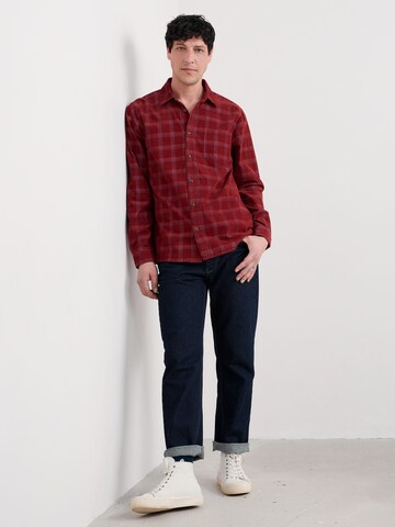 Seasalt Cornwall Regular Fit Paita 'Shoreman' värissä punainen: etupuoli