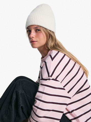 Bershka Czapka w kolorze beżowy
