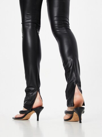 PATRIZIA PEPE Slimfit Legginsy w kolorze czarny