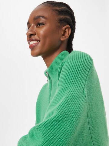 s.Oliver Sweater in Green