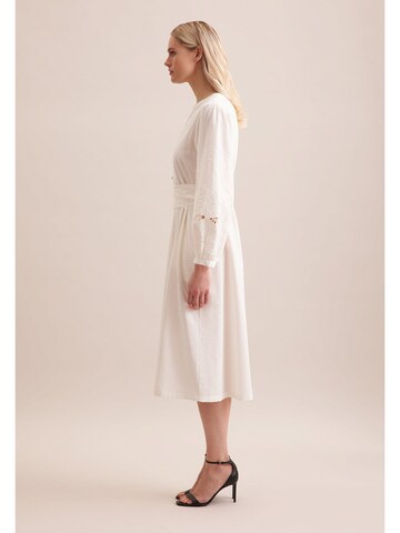 Robe 'Schwarze Rose' SEIDENSTICKER en beige