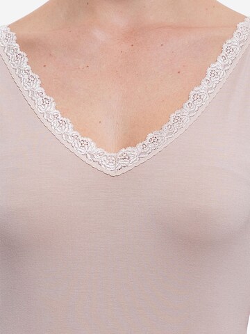 Nina von C. Unterhemd 'Cosy' in Beige