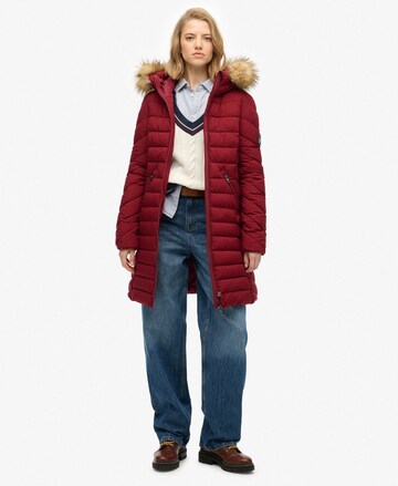 Veste mi-saison 'Fuji' Superdry en rouge