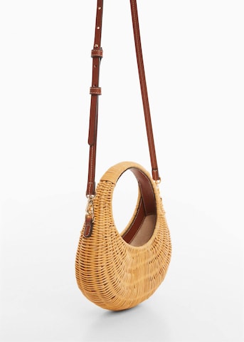 Borsa a mano 'March' di MANGO in beige