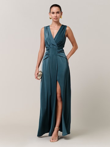 Sável Estélyi ruhák 'Reannah' - kék: elől