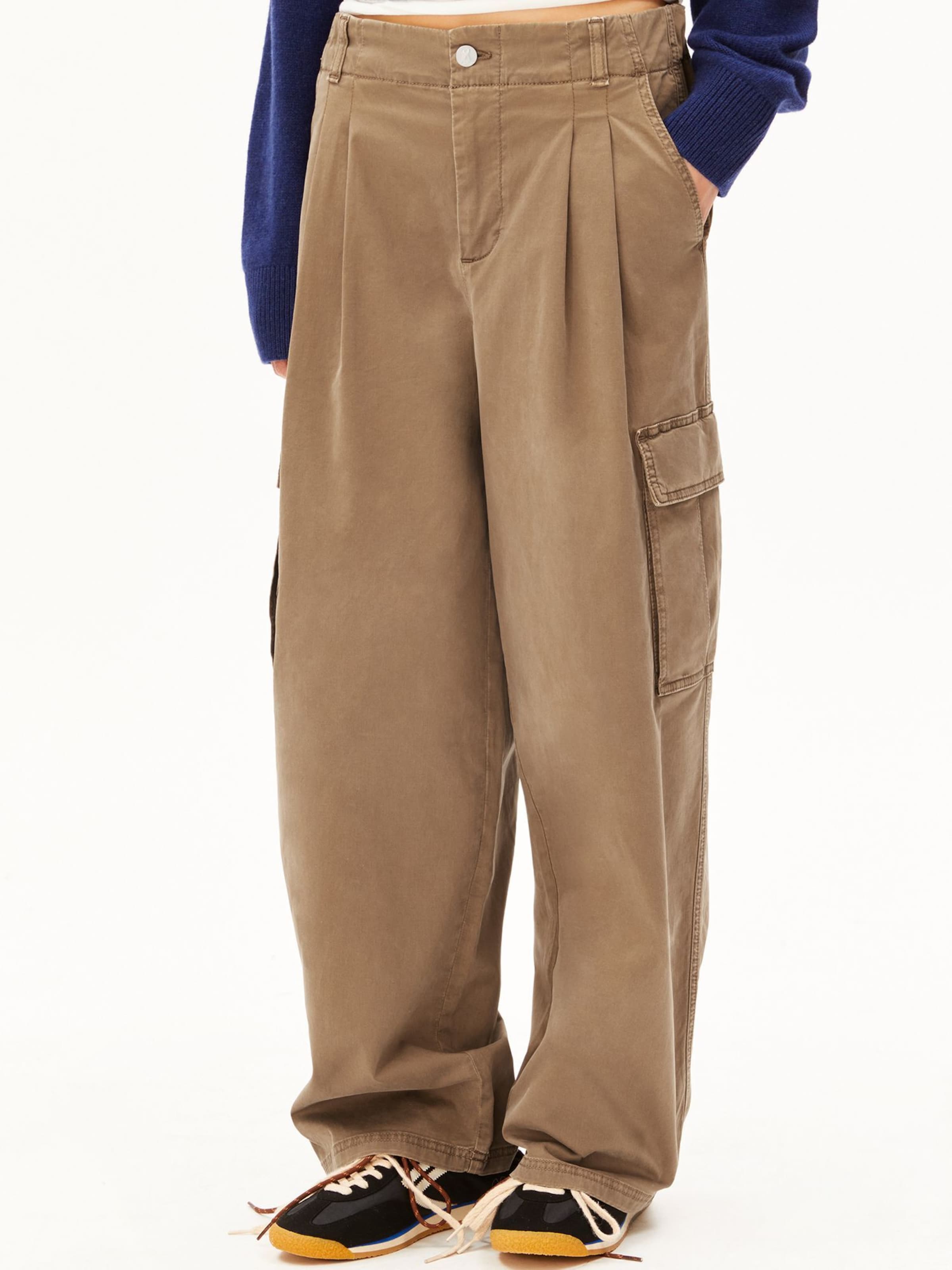 ARMEDANGELS Loosefit Hose BRUSHED CARGO GMT DYE in Braun: Vorderseite