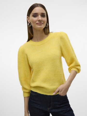 Pull-over 'VMVigga' VERO MODA en jaune