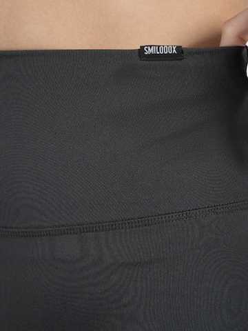 Smilodox Slim fit Sports trousers ' Leola ' in Grey