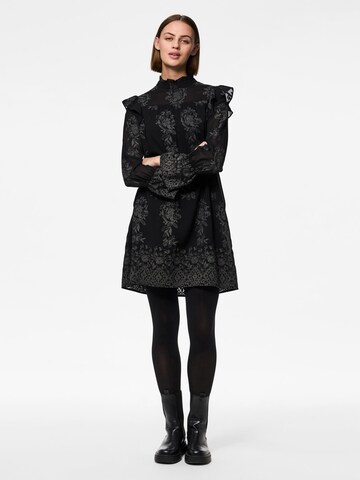 PIECES Kjole 'PCNolia' i sort