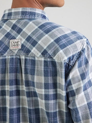 Coupe regular Chemise CAMP DAVID en bleu