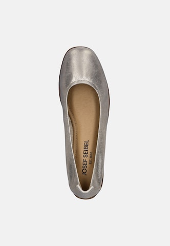 JOSEF SEIBEL Ballerina 'Fenja 01' in Beige