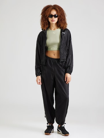 PUMA Функционална тениска 'STRONG' в зелено