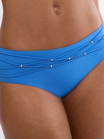 TRIUMPH Bikinibroek ' Red Label Palina Love by the Sea ' in Blauw
