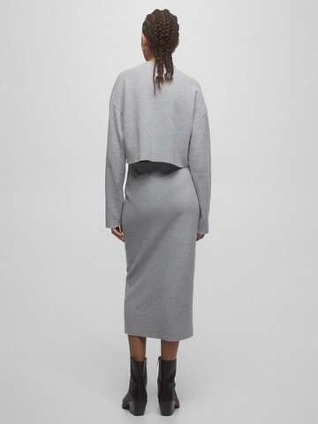 Pull&Bear Rock in Grau
