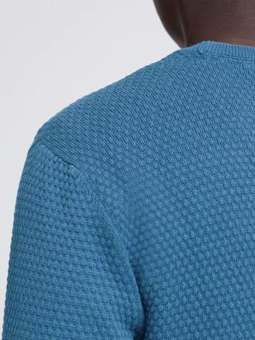 Pull-over ' BHREDHILL CREW NECK KNIT NOOS ' BLEND en bleu