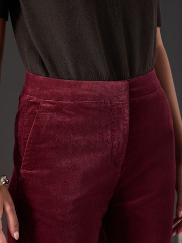 Next Regular Hose in Rot