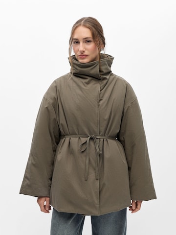 Veste mi-saison 'OBJPinea' OBJECT en gris : devant