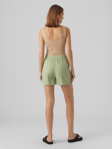 VERO MODA Regular Pleat-Front Pants 'JESMILO' in Green