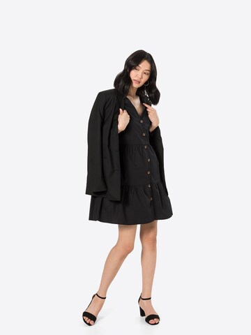 Robe 'Kacie' ABOUT YOU en noir