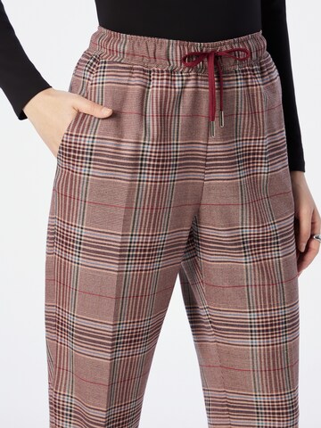 MORE & MORE Tapered Pantalon in Rood