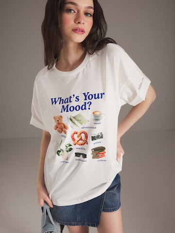 Trendyol Shirt in Beige: front