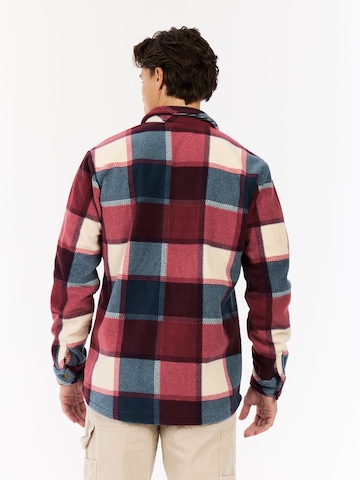 PROTEST Regular Fit Hemd 'PRTMitchel'‌‌‌‌‌ in Rot