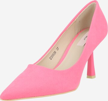 NLY by Nelly Pumps 'Sassy' in Pink: front