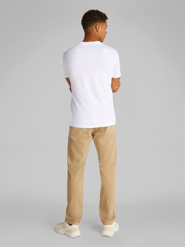 Maglietta di Calvin Klein Jeans in bianco