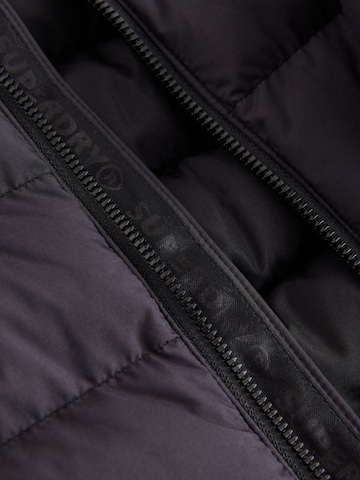 Superdry & Co Tussenjas in Zwart
