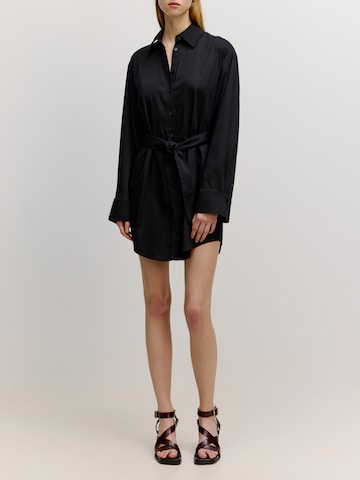 EDITED فستان 'Mica' بلون أسود: الأمام