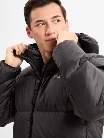 LACOSTE Jacke in Schwarz
