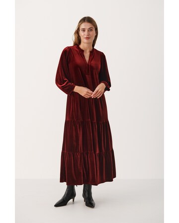 Part Two Jurk 'Viggasa' in Rood