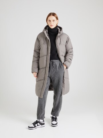 Manteau d’hiver Noisy may en gris