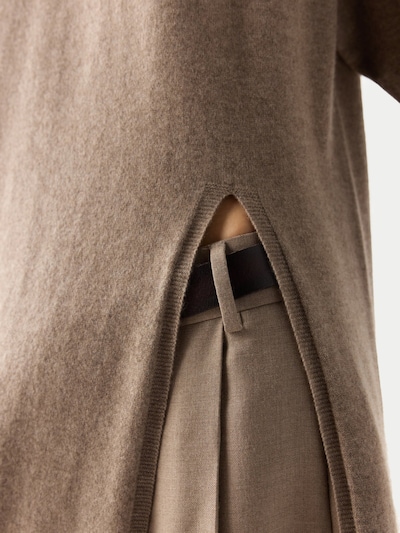 GOBI Cashmere Neulemekko 'Gobi Cashmere Side-Slit Maxi Dress' koossa S värissä taupe, Tuotenäkymä